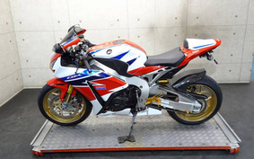 HONDA CBR1000RR 2015 SC59