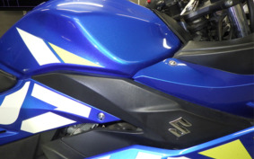 SUZUKI GSX250R