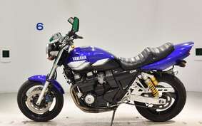 YAMAHA XJR400 R 2002 RH02J