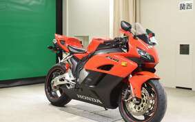 HONDA CBR1000RR 2004 SC57