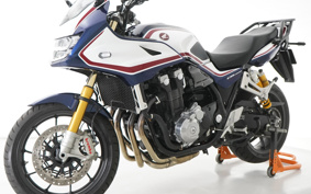 HONDA CB1300 SUPER  BOL DOR  SPECIAL  2019 SC54