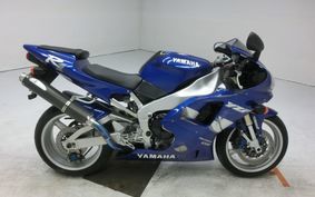 YAMAHA YZF-R1 2000 RN01