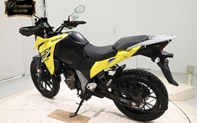 SUZUKI Vストローム250SX