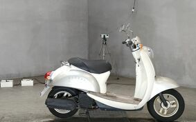 HONDA CREA SCOOPY I AF55