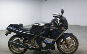 YAMAHA FZR250 2KR