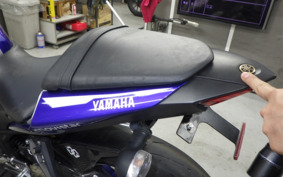 YAMAHA YZF-R25 RG10J