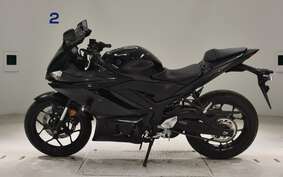 YAMAHA YZF-R3 2022 RH13J