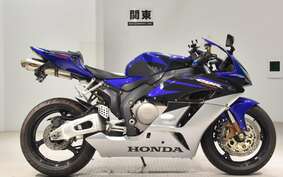 HONDA CBR1000RR 2004 SC57