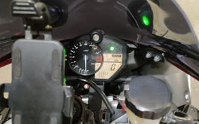 YAMAHA YZF-R1 RN23