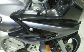 YAMAHA FZS600 FAZER 2005