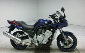 YAMAHA FZS1000 FAZER 2003 RN06