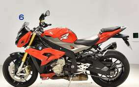 BMW S1000R 2015 0D02