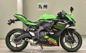 KAWASAKI ZX-25R ZX250E