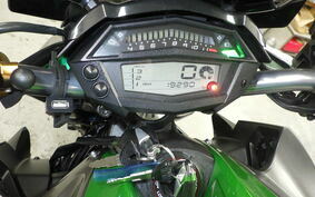 KAWASAKI Z1000 Gen.5 2015 ZRT00F