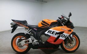 HONDA CBR1000RR 2005 SC57