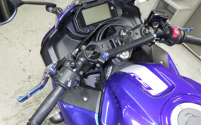 YAMAHA YZF-R3 2021 RH13J