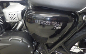 TRIUMPH BONNEVILLE T100 2023