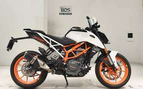 KTM 390 DUKE 2018 JPJ40