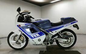 YAMAHA FZR250 2KR