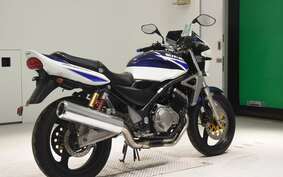 SUZUKI GSX250FX ZR250C