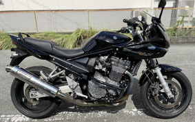 SUZUKI BANDIT 1200 S 2006 GV79A