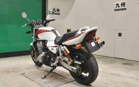 HONDA CB1300SF SUPER FOUR 2001 SC40