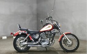 YAMAHA VIRAGO 250 S 3DM