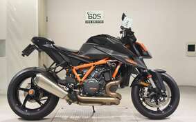 KTM 1290 SUPER DUKE R 2020