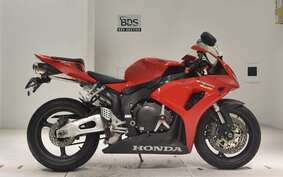 HONDA CBR1000RR 2006 SC57