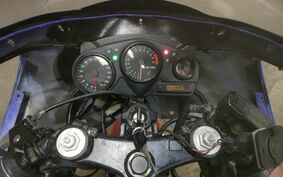 HONDA CBR600F 2000 PC35