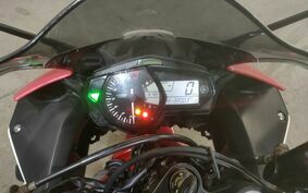 YAMAHA YZF-R25 RG10J