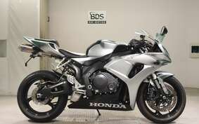 HONDA CBR1000RR 2007 SC57