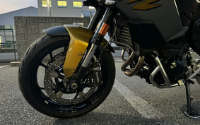 BMW F900XR STANDARD 2020 0K21