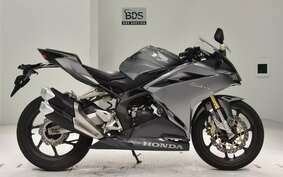 HONDA CBR250RR A MC51