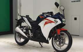 HONDA CBR250R GEN 3 MC41