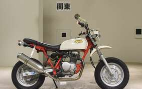 HONDA APE 100 HC07