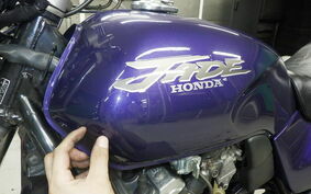 HONDA JADE MC23