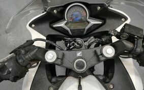 HONDA CBR250R MC41