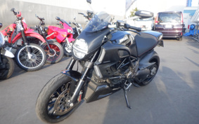 DUCATI  DUCATI DIAVEL 2012 ZDMG100ABCB