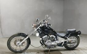 YAMAHA VIRAGO 250 3DM