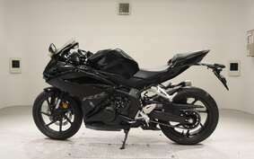 HONDA CBR250RR A MC51