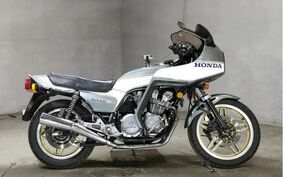 HONDA CB900F 2023 SC01