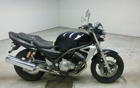 SUZUKI GSX250FX ZR250C