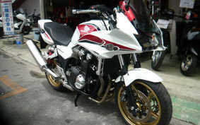 HONDA CB1300SB SUPER BOLDOR 2010 SC54