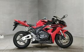 HONDA CBR1000RR 2006 SC57