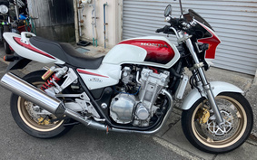 HONDA CB1300SF SUPER FOUR 2002 SC40