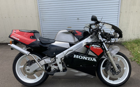 HONDA NSR250R MC18