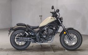 HONDA REBEL MC49