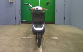 YAMAHA JOG POCHE SA08J