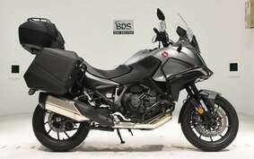 HONDA NT1100 2023 SC84